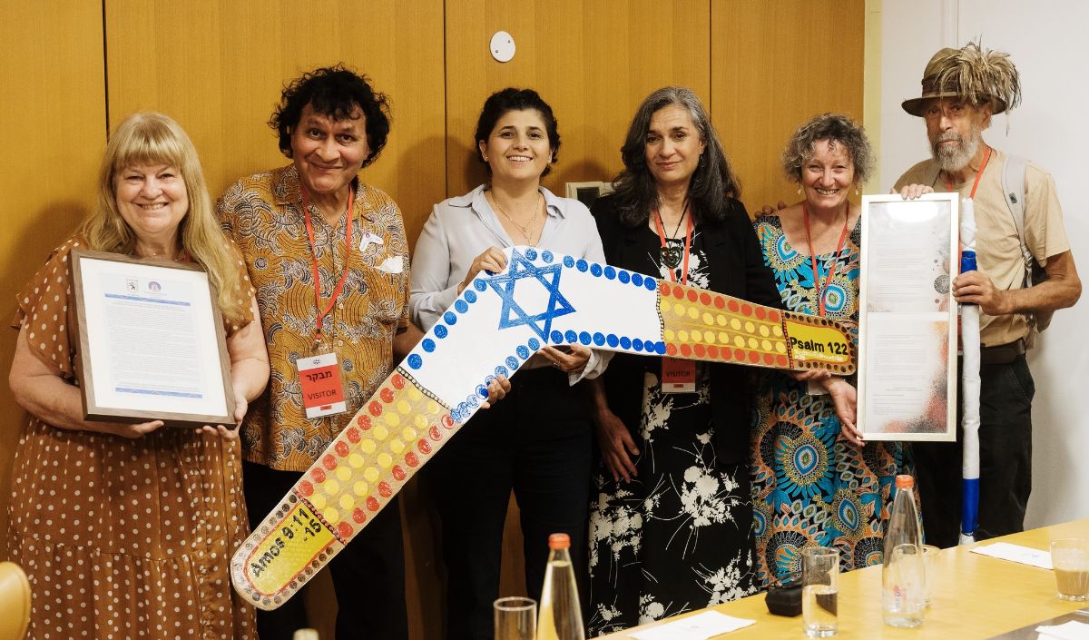 Barbara and Norman Miller, Deputy Foreign Minister of Israel Hon Sharren Haskel, Dr Sheree Trotter, co-founder of Indigenous Embassy Jerusalem, Debra Harding-Morris and David Morris