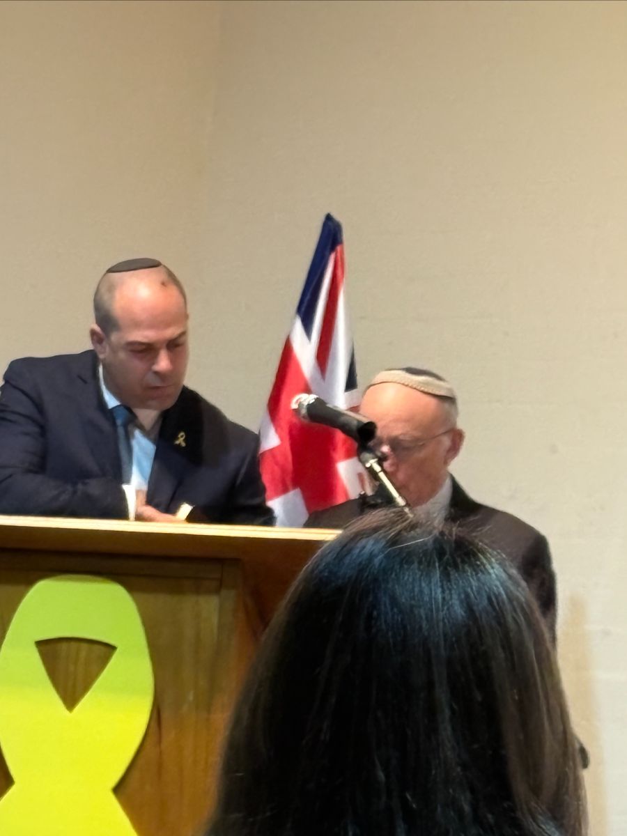 Jewish-community-members-including-Alan-Shroot-on-right